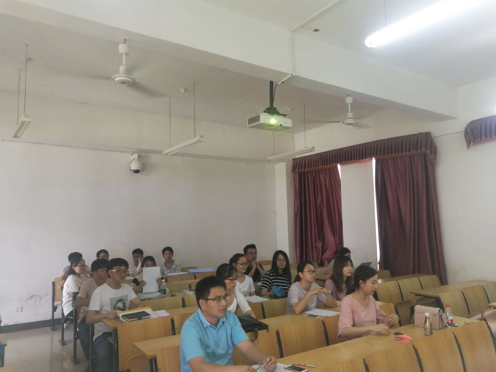 QQ图片20180525120149.jpg